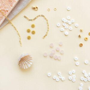 diy-bijouterie-mon-collier-en-perles-heishi-et-quartz la petite épicerie (1)