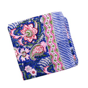 foulard 100 x 100 en coton la ptite cachottiere bleu jean et rose