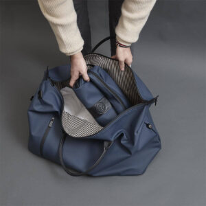 45-1F-070 sac de voyage newport noir et bleu marine simili (1) (1)